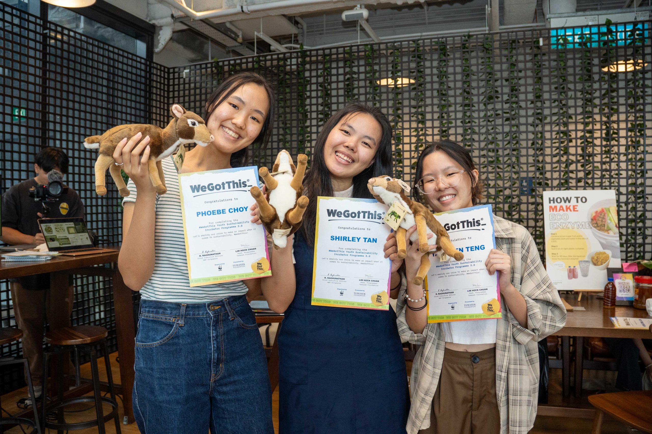 WWF WGT GRADUATION-66